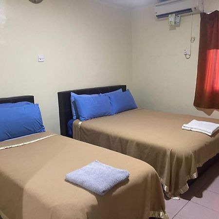 Oyo 90914 Hotel Mei Wah Kampong Selanchor Extérieur photo